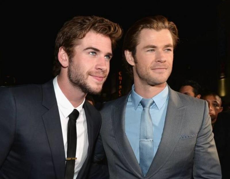 15 Celebrity Siblings That Happen To Look A Lot Alike