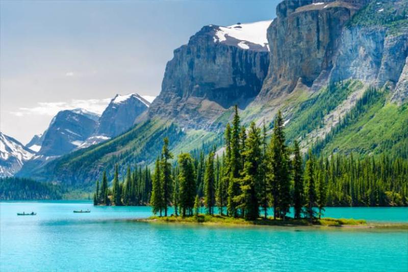 15 Reasons Why Canada Is An Amazing Place To Live